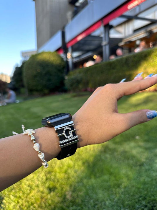 Apple Watch Silver G Harfli Charm Seti