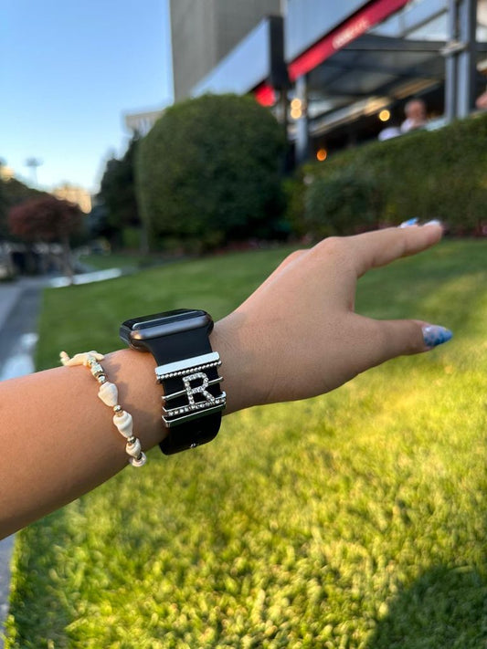 Apple Watch Silver R Harfli Charm Seti