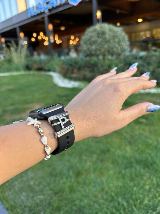 Apple Watch Silver P Harfli Charm Seti