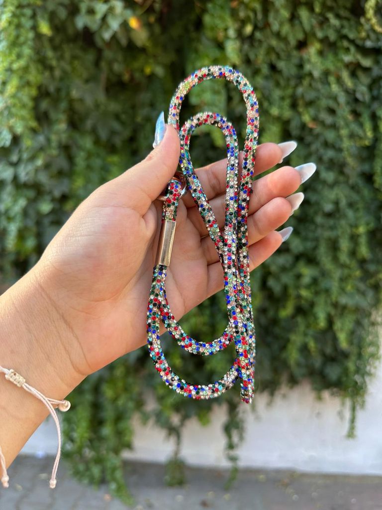Gökkuşağı swarovski taşlı boyun askısı