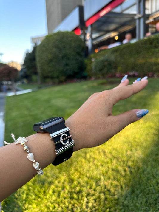 Apple Watch Silver C Harfli Charm Set