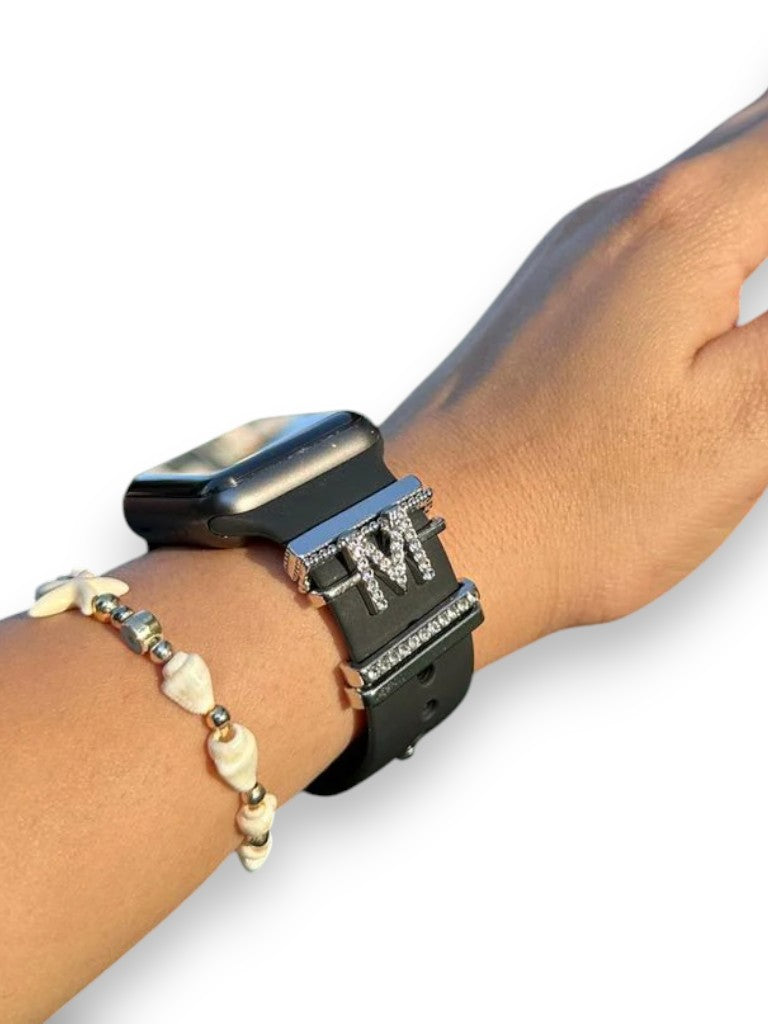 Apple Watch Silver M Harfli Charm Seti